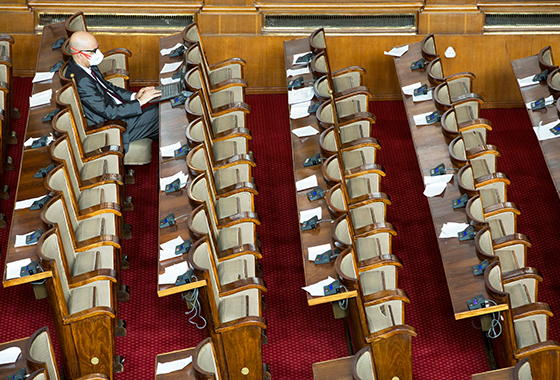 Le Parlement bulgare pendant la pandémie 