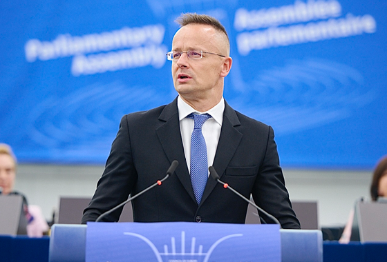 Allocution de S.E. M. Péter SZIJJÁRTÓ, Ministre des Affaires Etrangères et du Commerce de la Hongrie